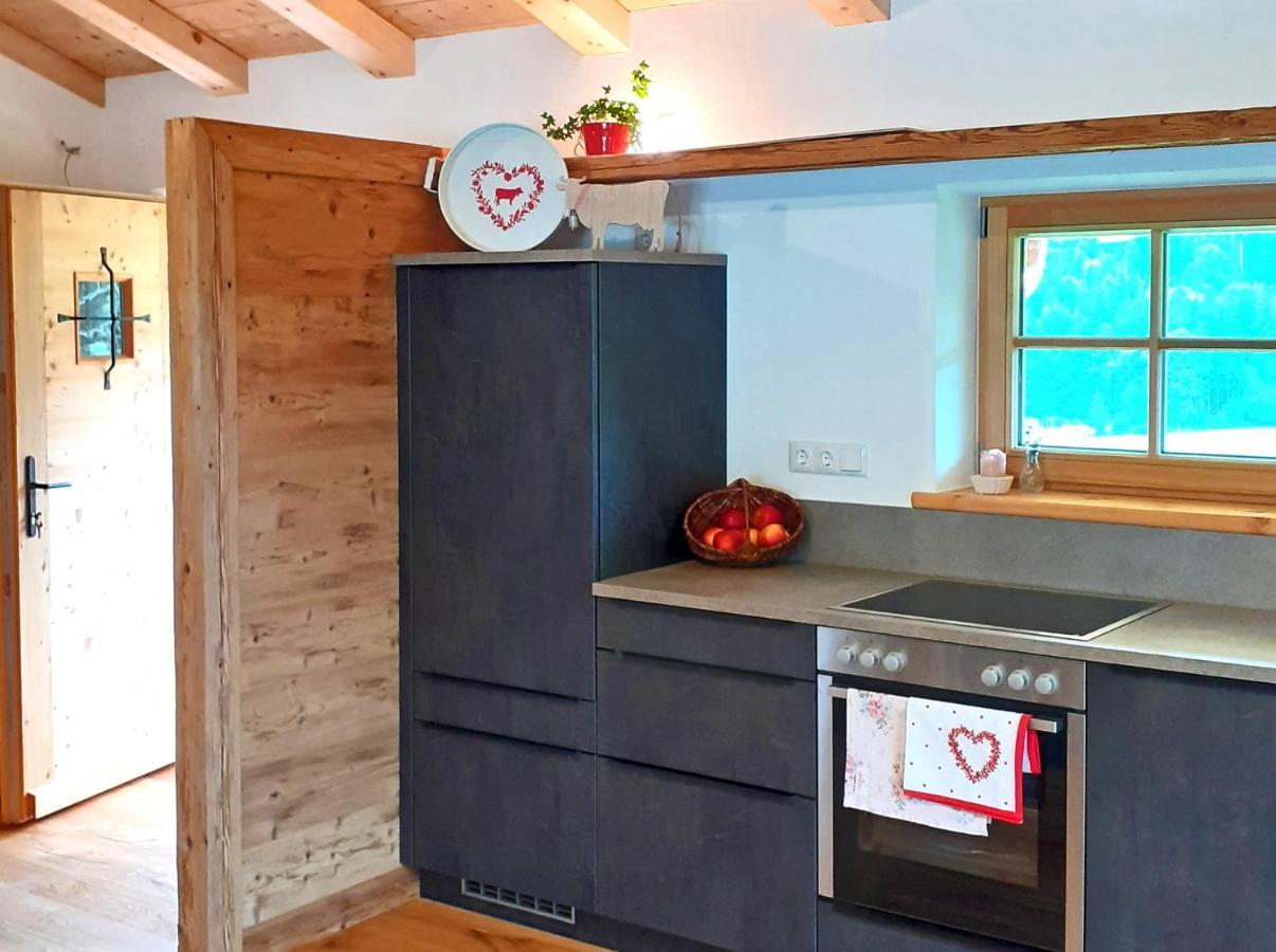 Ferienwohnung Szuahaeusl อัสเชา อิม คีมเกา ภายนอก รูปภาพ